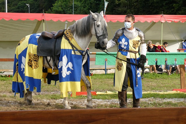 牙兩支足球 牙兩支足球